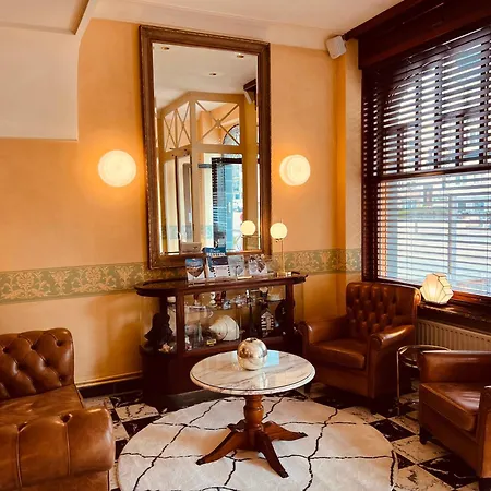Avenue Hotel - Restaurant - By F-Hotels-3